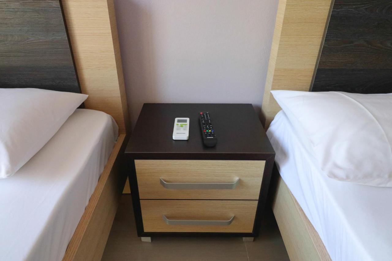 Hotel Potami Beach - Mondi Goro Himare Ngoại thất bức ảnh