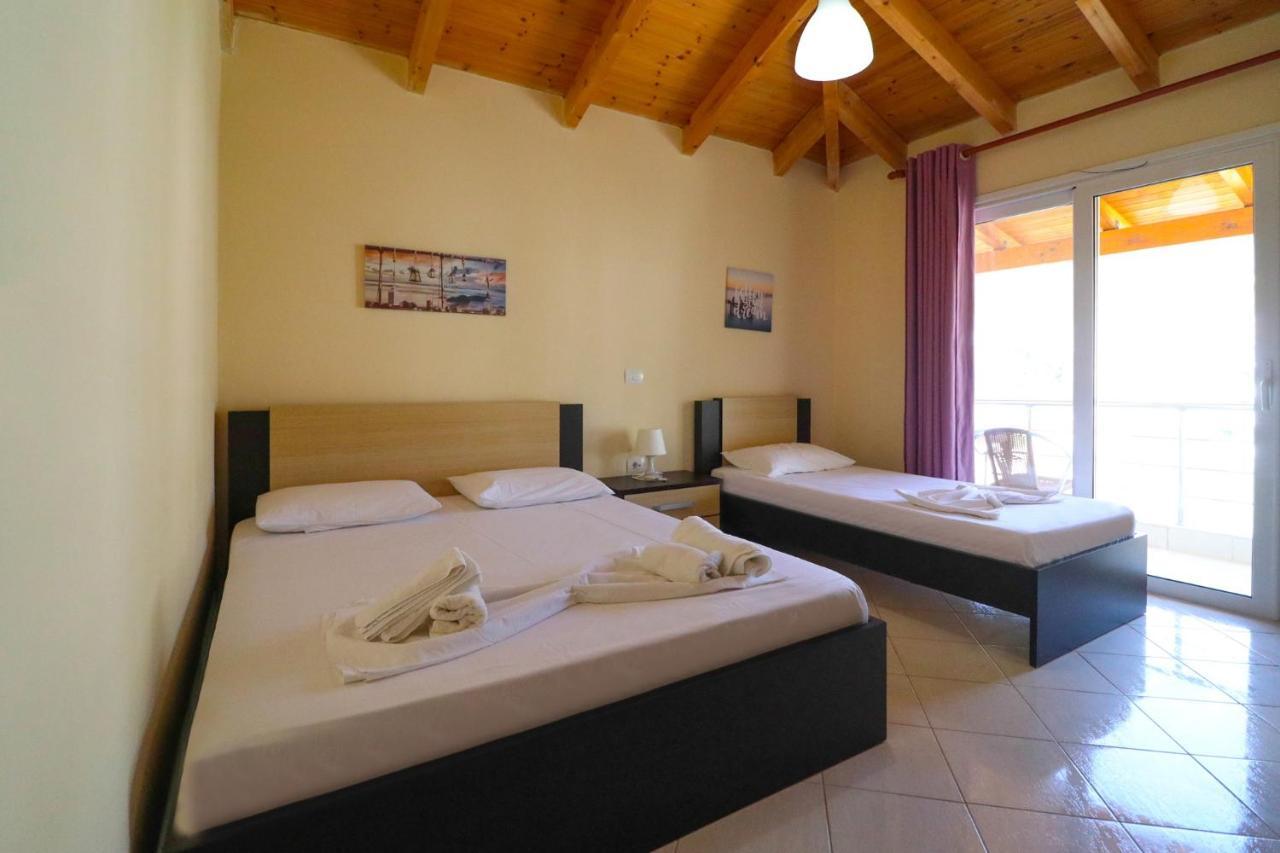 Hotel Potami Beach - Mondi Goro Himare Ngoại thất bức ảnh