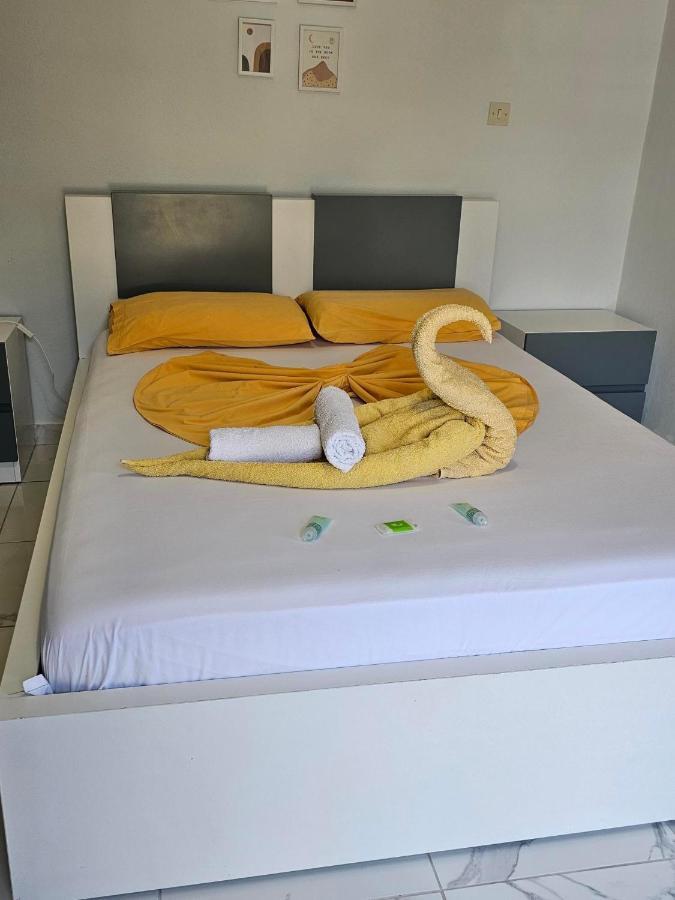 Hotel Potami Beach - Mondi Goro Himare Ngoại thất bức ảnh