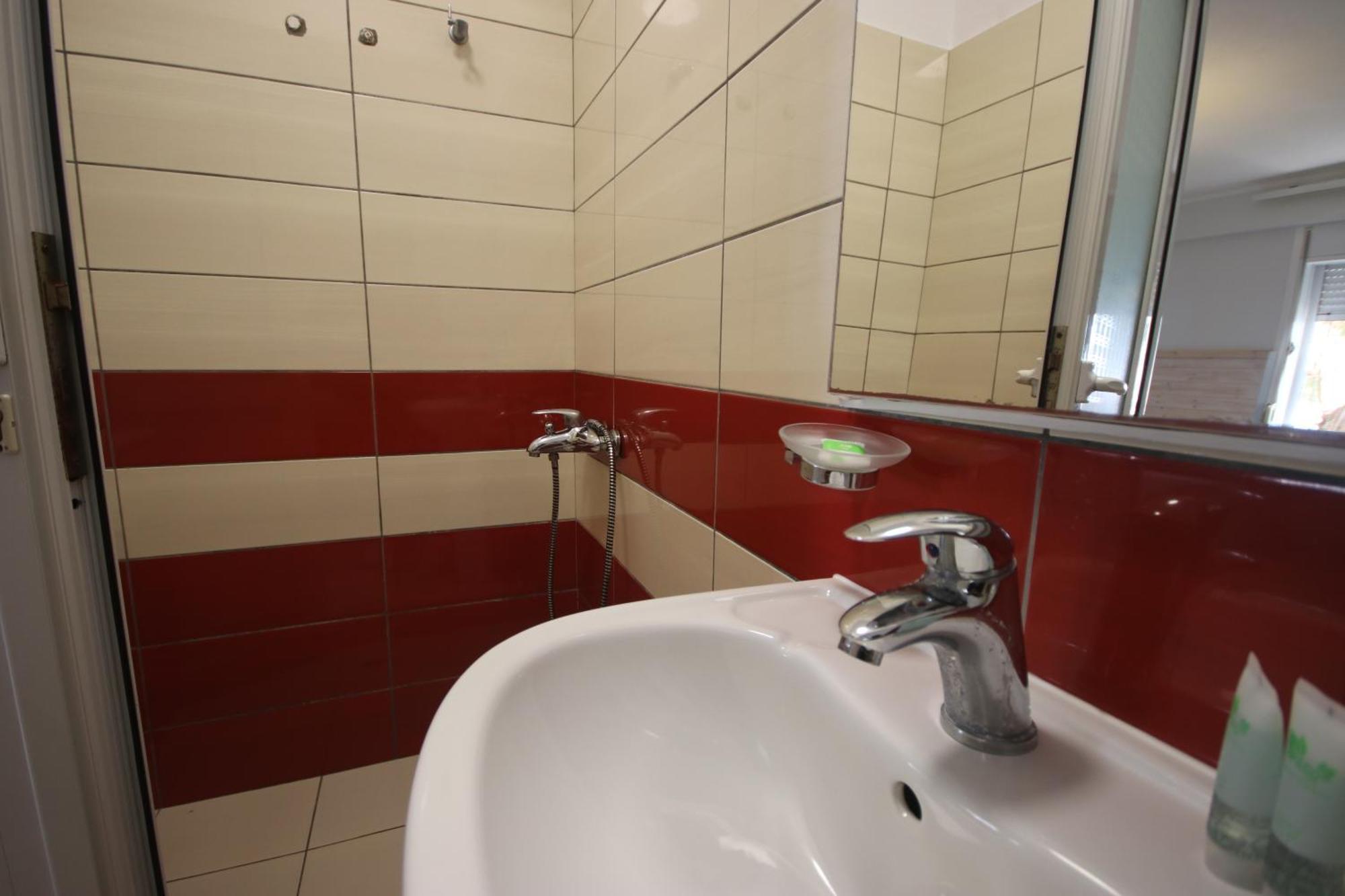 Hotel Potami Beach - Mondi Goro Himare Ngoại thất bức ảnh