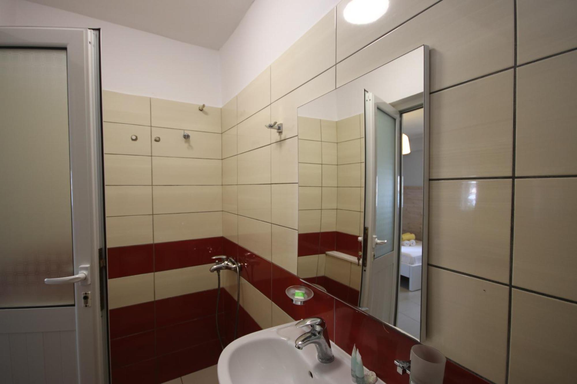 Hotel Potami Beach - Mondi Goro Himare Ngoại thất bức ảnh